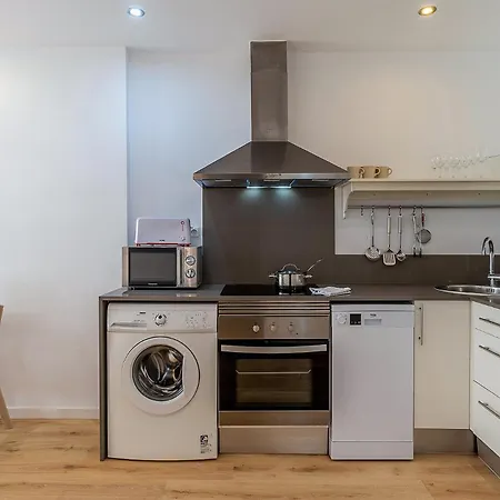 1774 - Ab Saint Joseph アパート