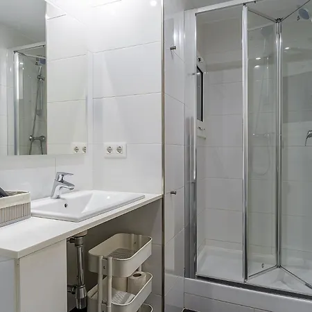 1774 - Ab Saint Joseph アパート