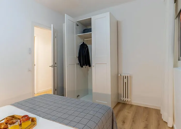 1774 - Ab Saint Joseph Apartment *